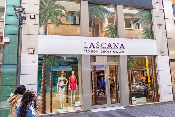 Der erste Lascana-Fashion-Store in Köln