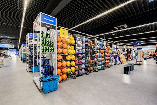 Blick in eine Decathlon-Filiale