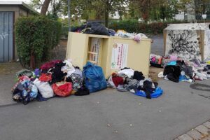 Bei Rücknahme und Recycling von Alttextilien liegt noch vieles im A.rgen.