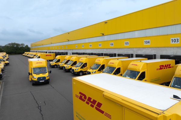 DHL erhöht die Preise für Geschäftskunden. (Foto: DHL)