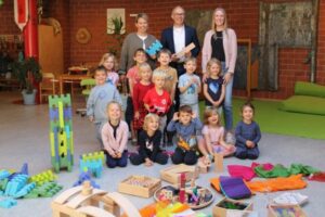 Der Kindergarten freut sich über die Spende.