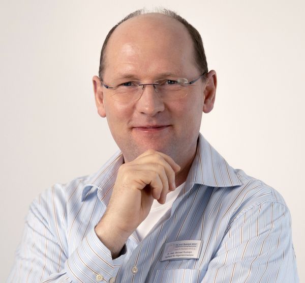 Dr. Michael Rudolph