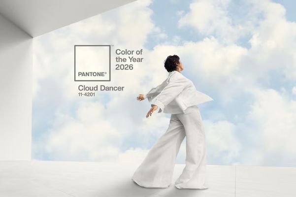 Ein natürliches, weiches Weiß ist Pantone-Farbe des Jahres.