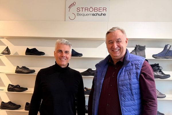 Christof Bär (links) und Alex Ströber freuen sich über den Neustart.