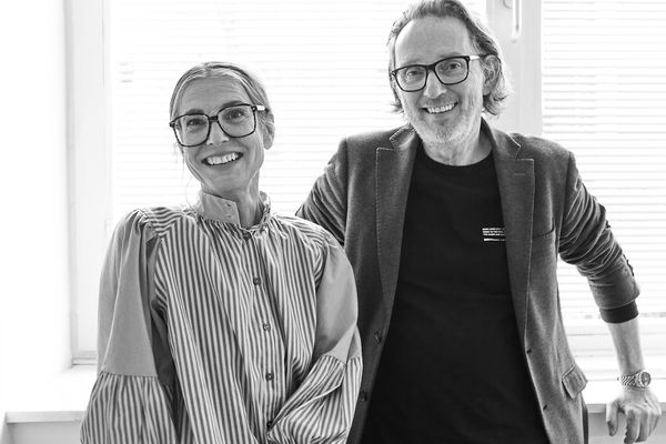 Bettina Groeger und Harry Heinrich von Knallgrau