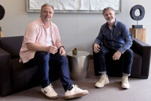 Stephan Ruggle, Geschäftsführer und Verwaltungsratspräsident der PSG, und Mathias Schenk, COO der ANWR Swiss AG/Sport 2000