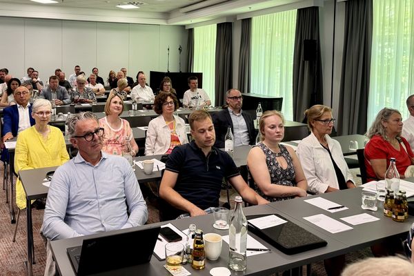 54 Genossen und Angehörige waren der Einladung zur Generalversammlung nach Dortmund gefolgt.