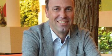 Frank Sauter is leaving BNS after more than 23 years.