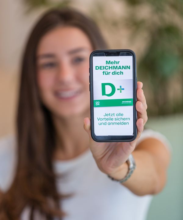 Neue Deichmann App für Mobilgeräte (Foto: Deichmann SE / Ruediger Fessel)