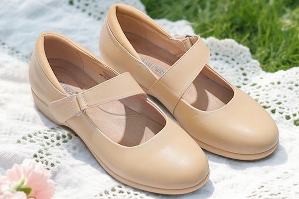 Neue Mary Jane-Ballerina von Dream Pair