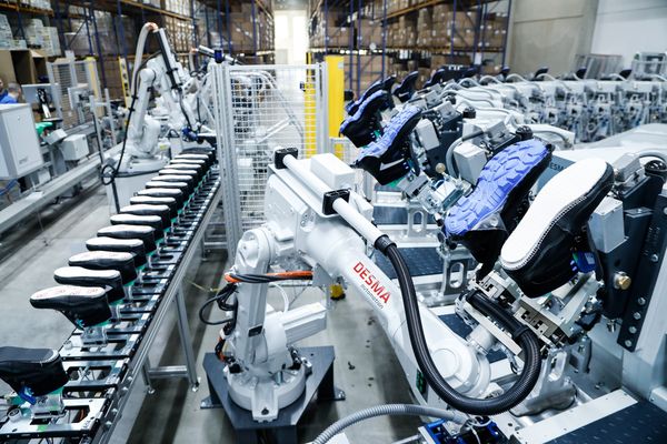 Desma-Schuhmaschinen im Einsatz bei der Produktion von Atlas-Sicherheitsschuhen