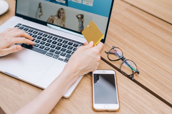 Betrug und Betrugsversuche gehören für viele Online-Händler inzwischen zum Alltag. (Foto: Nataliya Vaitkevich/Pexels)