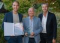 Von links: Philipp Gottstein, Gerhard Gottstein und Thomas Menitz, Obmann des Fachverbandes der österreichischen Textil-, Bekleidungs-, Schuh- und Lederindustrie (TBSL).