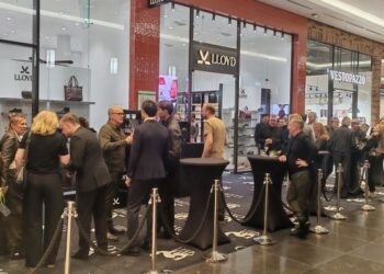 Mit einem Opening Cocktail wurde der Lloyd Store eröffnet.