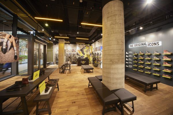Blick in den neuen Dr. Martens-Store