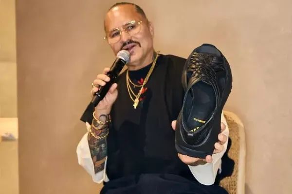 Designer Willy Chavarria präsentiert den Oaxaca Slip On