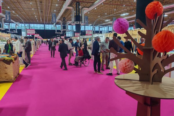 Blick in die Messehalle