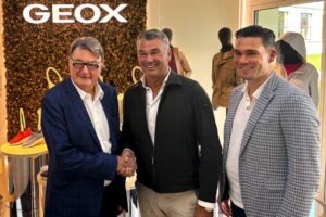 Geox-Gründer Mario Moretti Polegato, Hilko Hooijer und Bart Hooijer (von links)