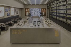 Das erste „Younique Caffé“ Europas in Mailand.