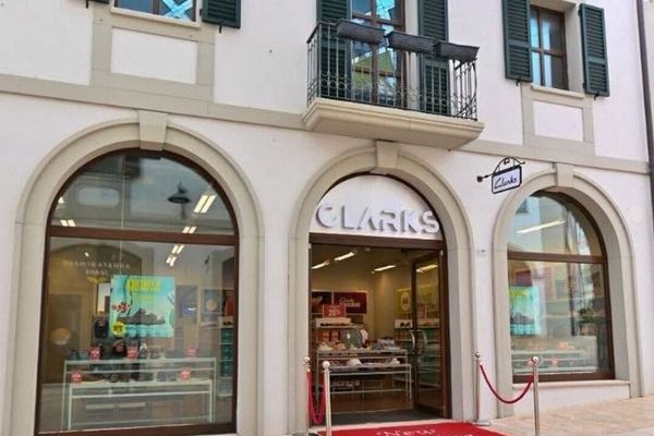 Der neue Clarks-Store im Santangelo Outlet Village