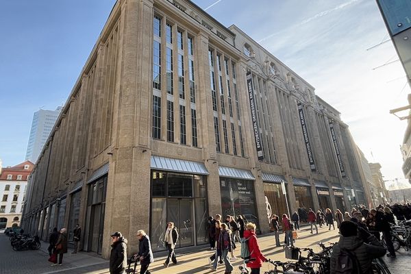In der ehemaligen Karstadt-Immobilie entsteht das NEO.