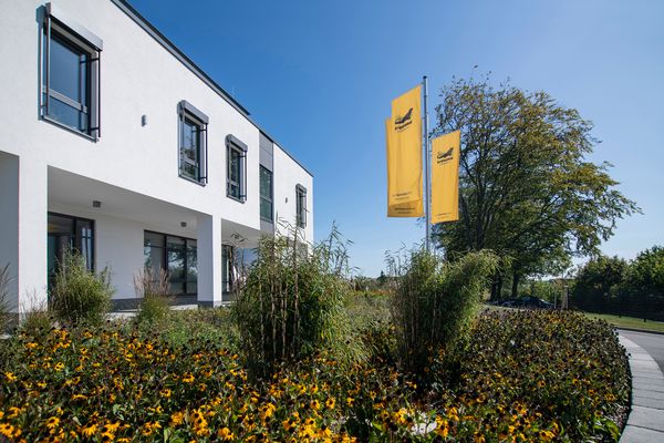 "leguano"-Firmenzentrale in buchholz