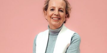 Marga Indra-Heide hält den Trendvortrag.