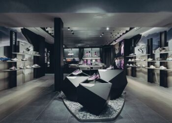 Blick in den neuen Store in Chamonix