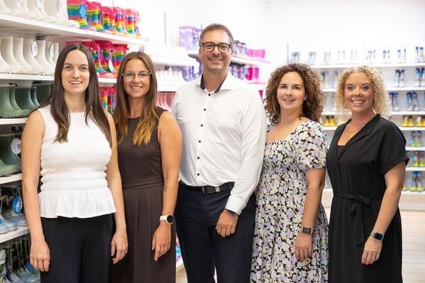 Die neuen Gesellschafter von Beck (von links): Melissa Schiemer, Stefanie Wolfarth, Ulrich Steinle, Sina Roth und Johanna Forche.