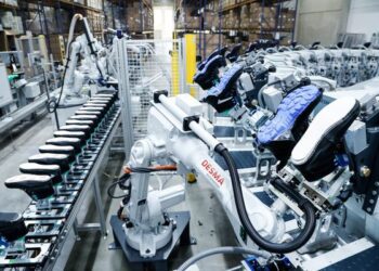 Desma-Schuhmaschinen im Einsatz bei der Produktion von Atlas-Sicherheitsschuhen