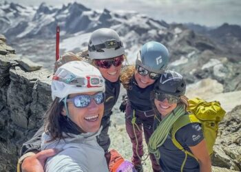 Ines Papert, Sunny Stroeer, Noemi Kreuz und Ramona Volken (von links)