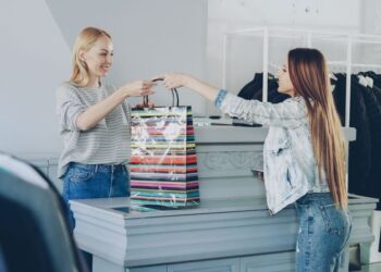 Im hessischen Einzelhandel haben sich Arbeitgeber und Gewerkschaft ver.di auf einen neuen Tarifabschluss verständigt. (Foto: Pexels)